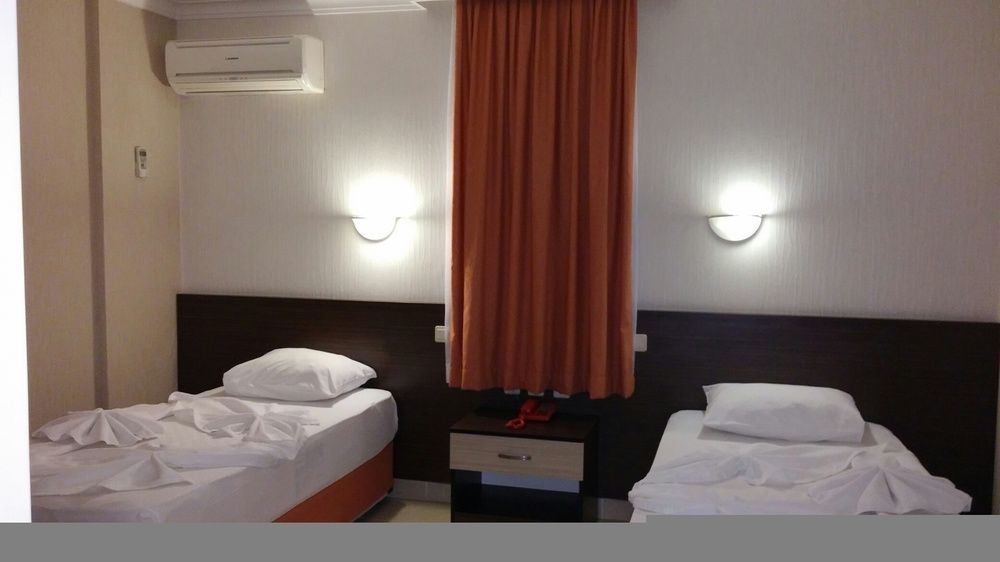 Ada-1 Apart Hotel 3*