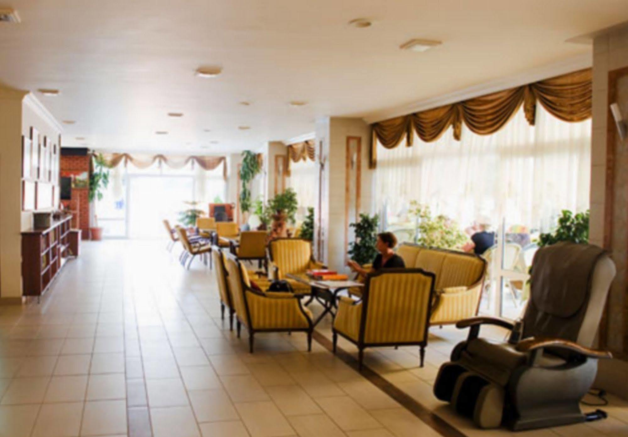 Aparthotel Ada-1 Apart Hotel 3*