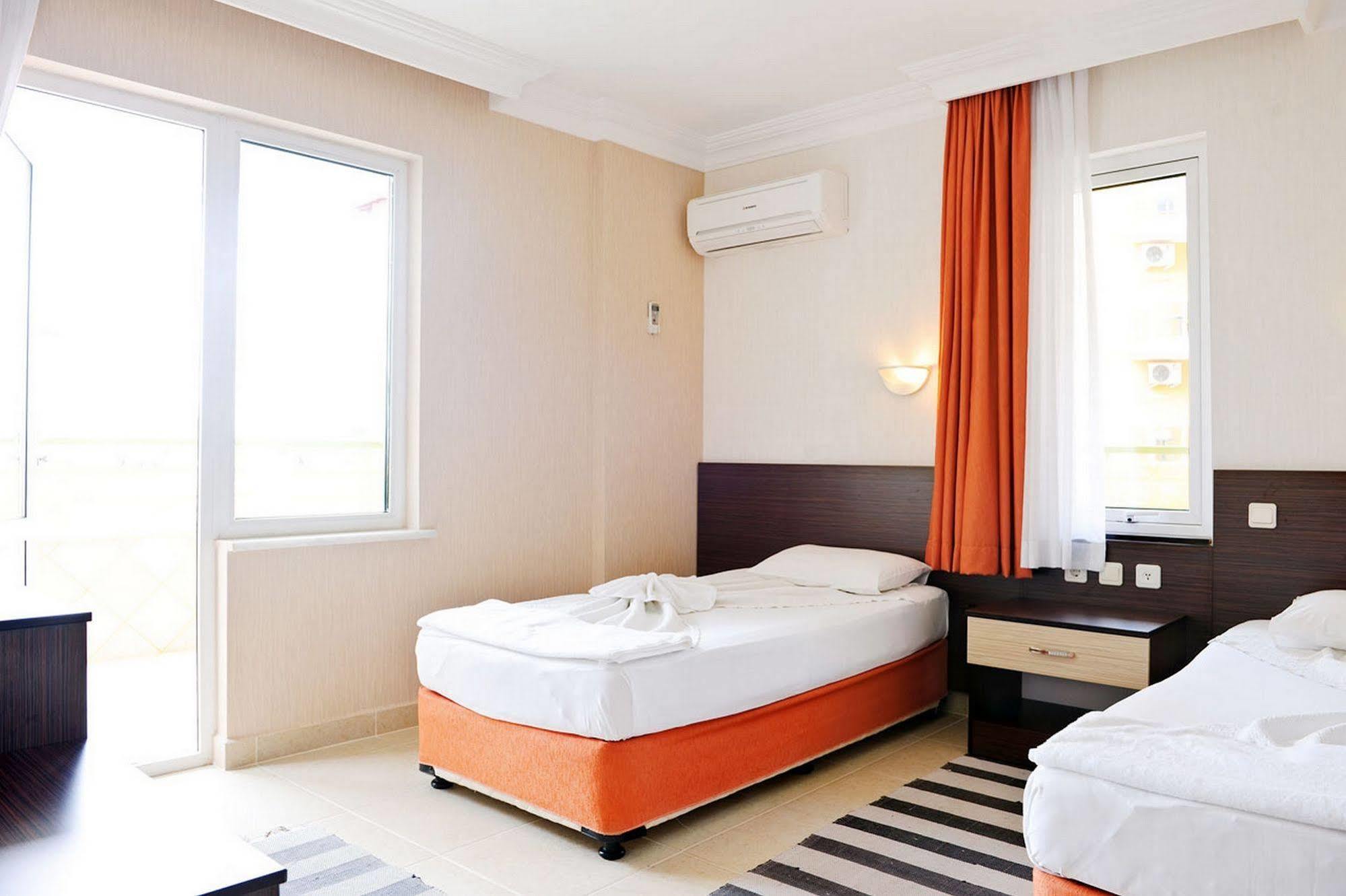 Ada-1 Apart Hotel